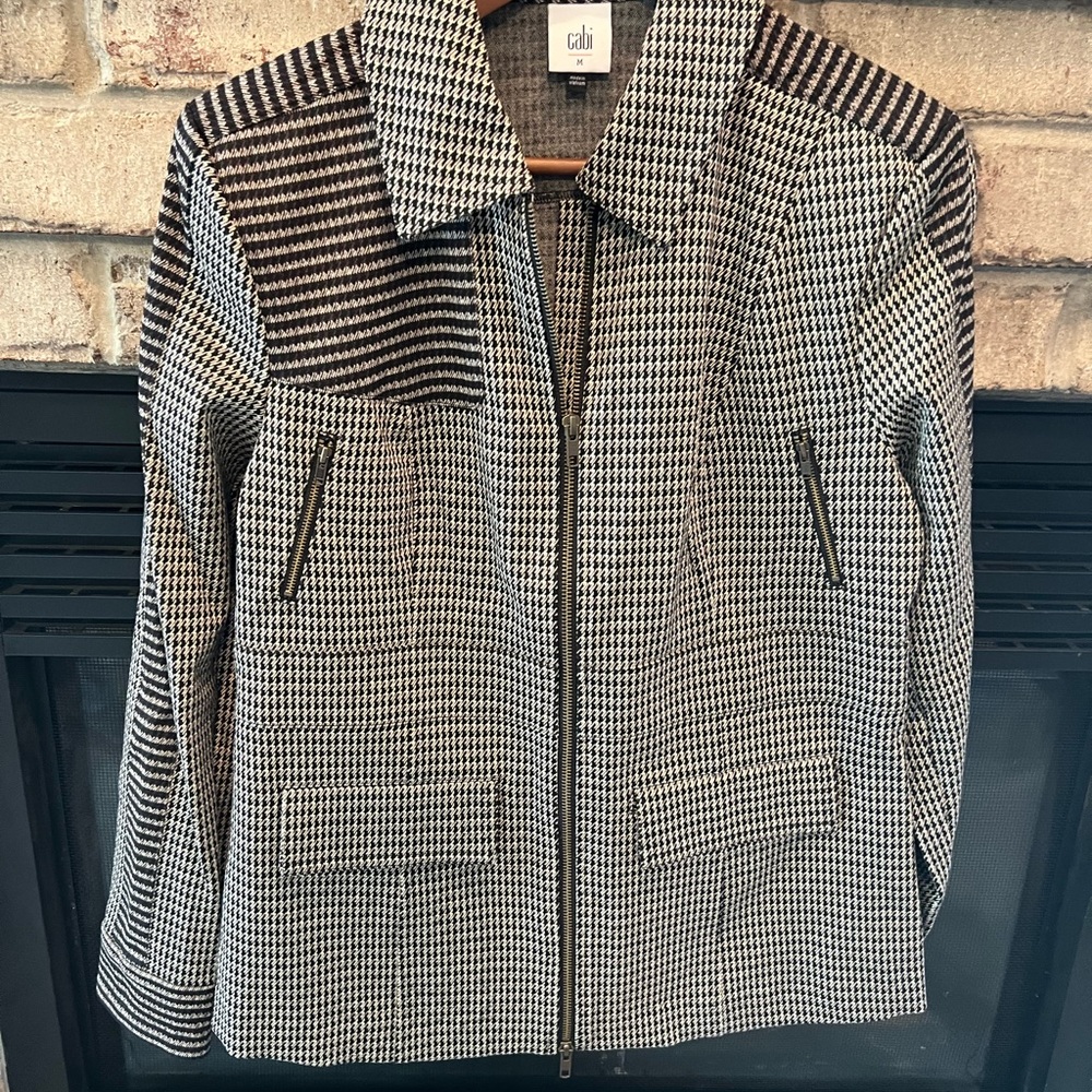CAbi Black & White Houndstooth Zip Jacket with Collar